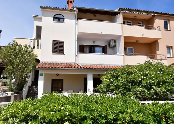 Апартаменты Honey Bee