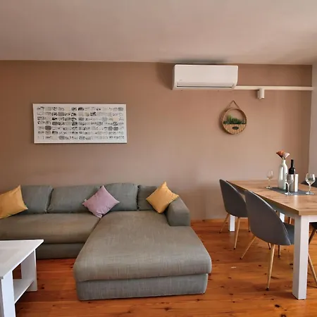 Honey Bee Apartamento *